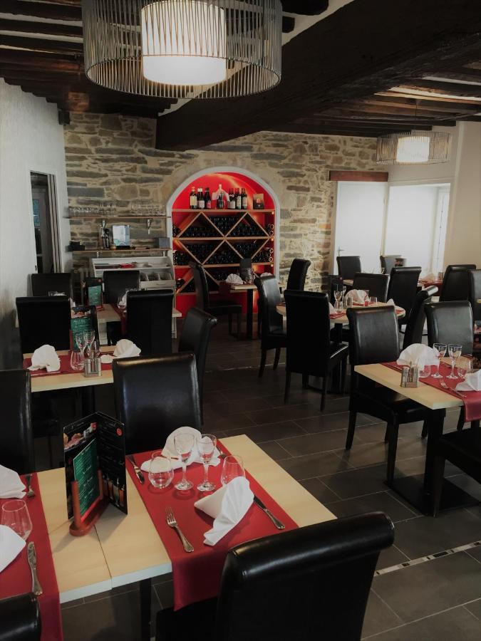 La Croix Verte - Le Relais Des Moulins Бен-де-Бретань Экстерьер фото