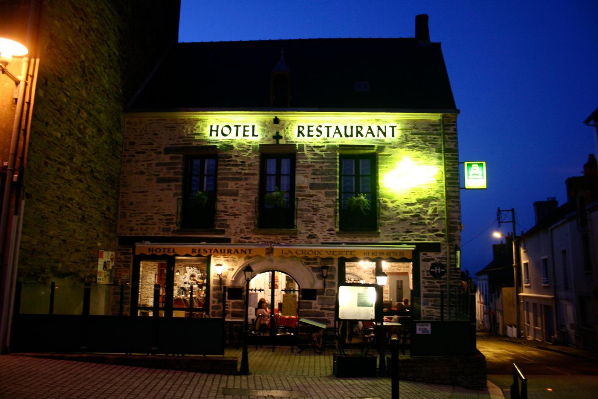 La Croix Verte - Le Relais Des Moulins Бен-де-Бретань Экстерьер фото