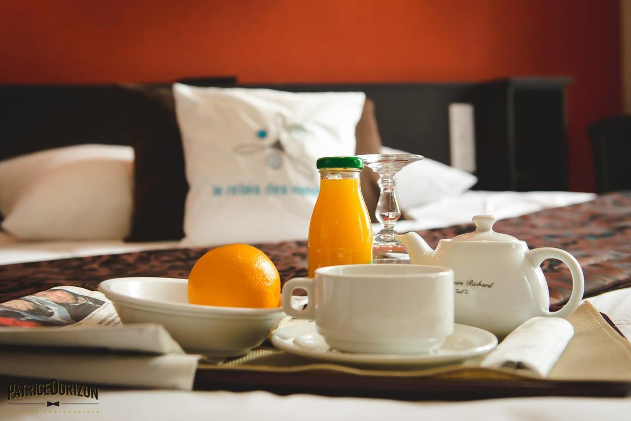 La Croix Verte - Le Relais Des Moulins Бен-де-Бретань Экстерьер фото